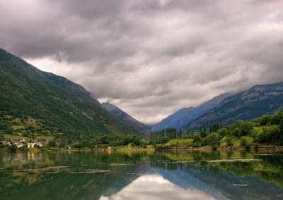 Ruta circular por el embalse de Eriste